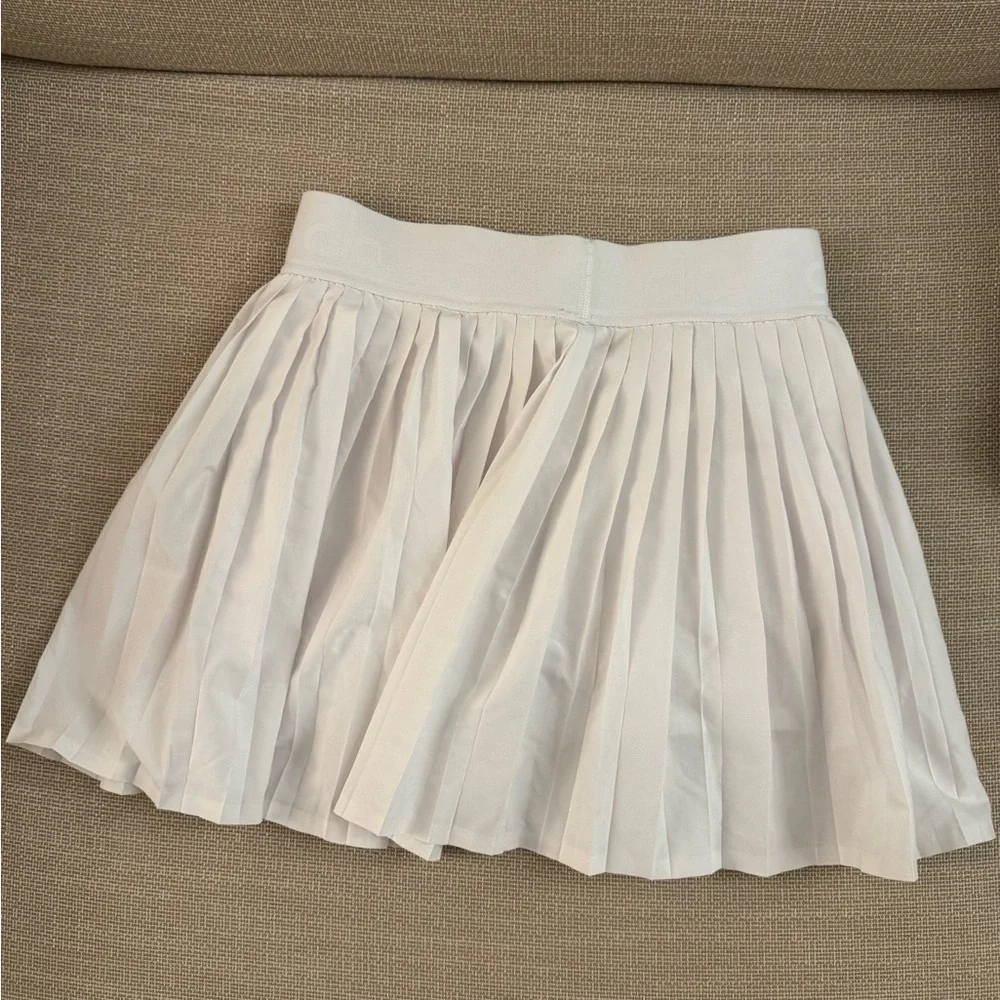 ALO Yoga White Mini Skirt